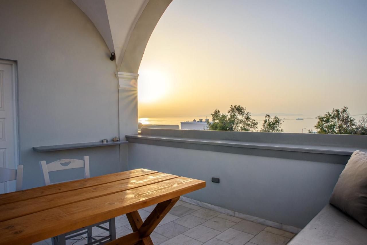 Central Hostel Oia Exteriér fotografie